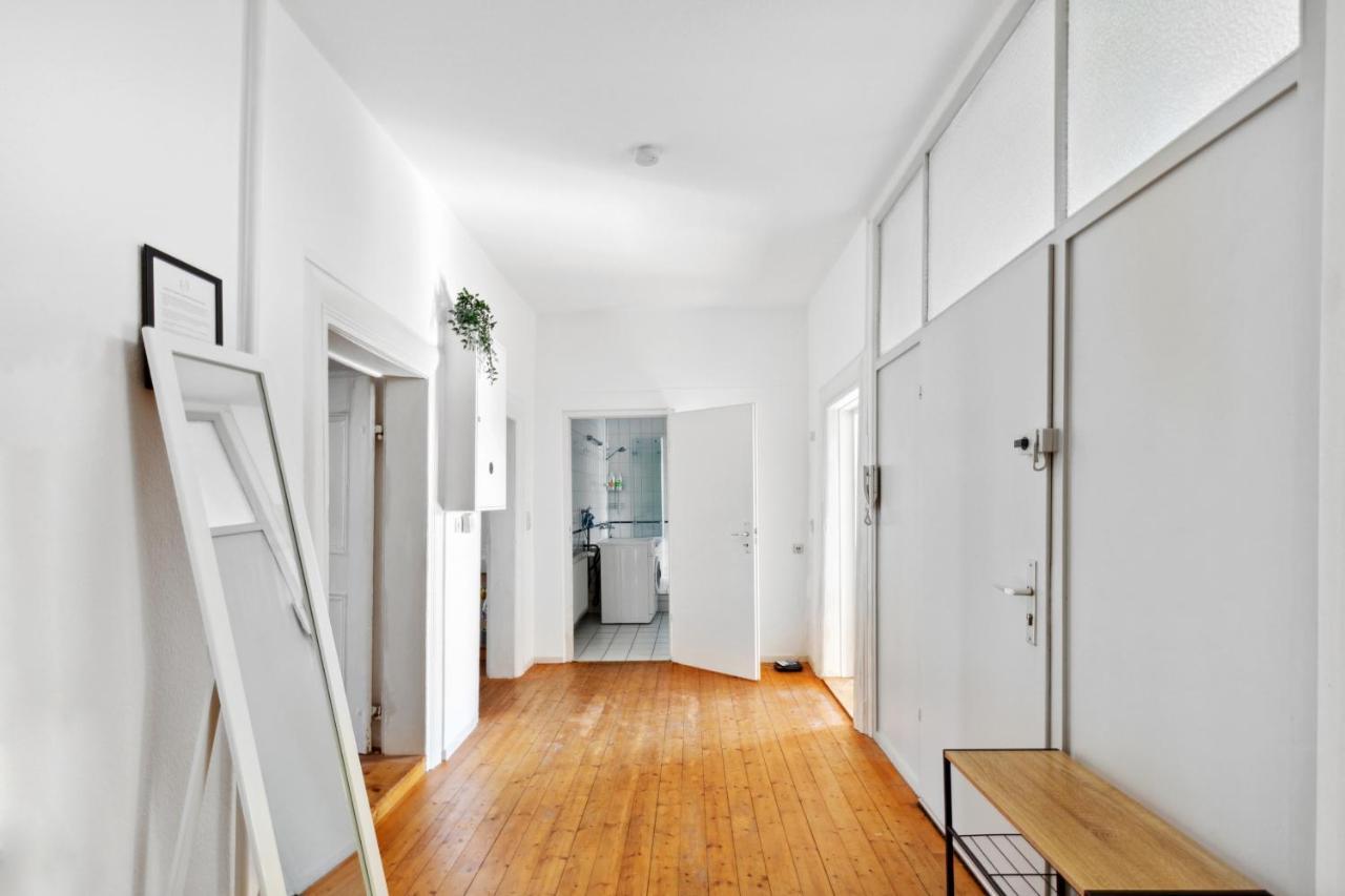 Апартаменты Friedberger Charme, 6 Personen, Traumlage, Parken, Kicker Фридберг Экстерьер фото