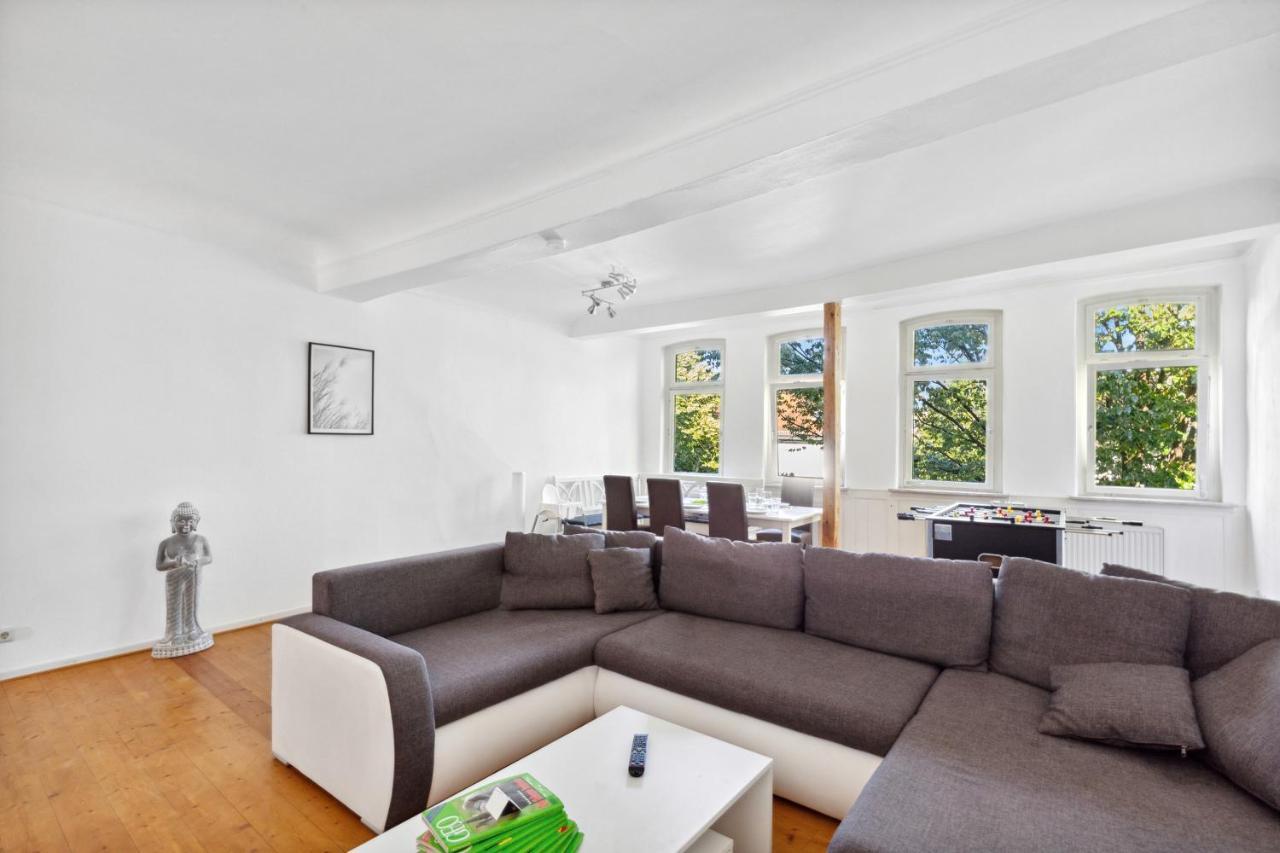 Апартаменты Friedberger Charme, 6 Personen, Traumlage, Parken, Kicker Фридберг Экстерьер фото